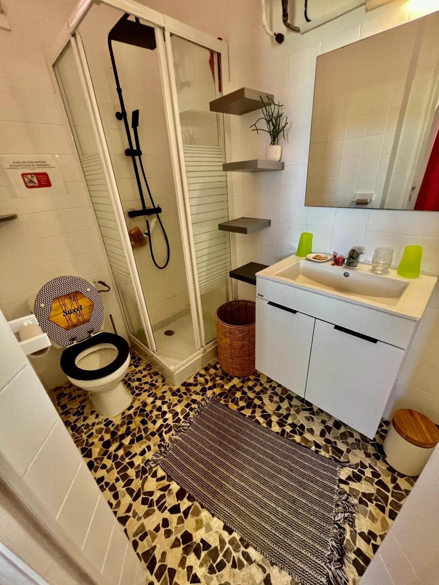 Appartement Spacieux A Sainte-Anne, Vue Sur La Mer Et Jacuzzi Экстерьер фото